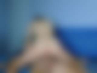 Live cam show with Kristi_Wolf - Lovense on Cam Slut