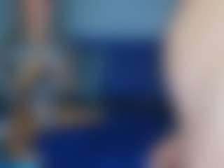 Live cam show with Kristi_Wolf - Strip on Nude Chat * 1 On 1 Webcam Sex * Live Cam Show