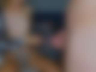 Kristi_Wolfとのライブチャットショー - CamsodaのLovense