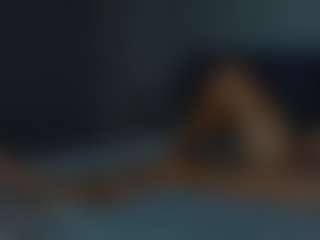 Live cam show with Kristi_Wolf - Public on slutload