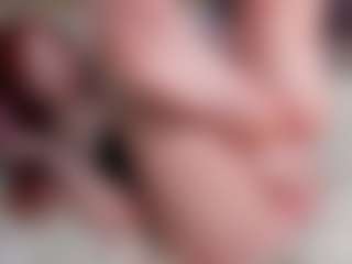 Live cam show with Alisha - Blonde Hair on Cam Slut