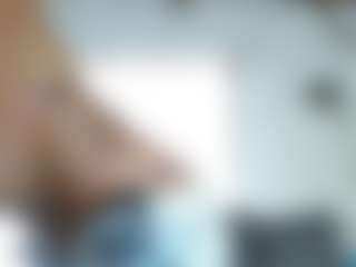 Live cam show with ebony-joness0 - Moan on Hubzter Live