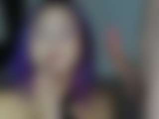 Live cam show with cruzzzdhalia - Toys on xplaylive.com