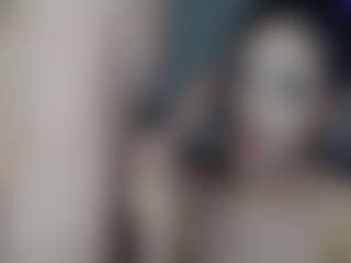 Live cam show with cruzzzdhalia - Orgasm on Camsoda