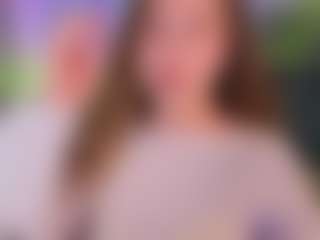 Live cam show with Elsiee - College on eurowanks.com