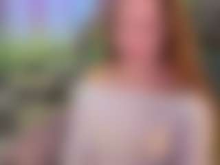Live cam show with Elsiee - Flashing on Adult Interactions