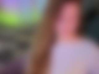 Live cam show with Elsiee - Blonde Hair on Pornisteam.com