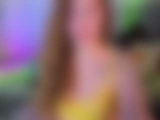 Live cam show with Elsiee - Teen (18+) on Stripli.com