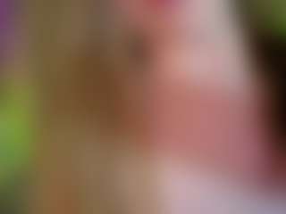 Live cam show with Elsiee - Blonde Hair on Camversity