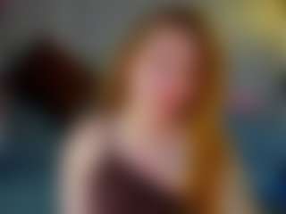 Live cam show with Elsiee - Blue Eyes on sexylive.show