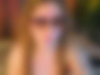 Elsiee's Live Sex Cam Show