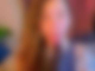 Live cam show with Elsiee - Blue Eyes on xxxlivecams.org
