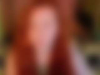 Live cam show with Elsiee - Blue Eyes on camwithhim.com