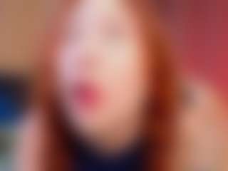 Live cam show with Elsiee - Oil on Soda Cam