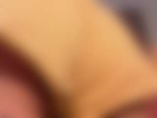Live cam show with Elsiee - Striptease on Fit Hotties