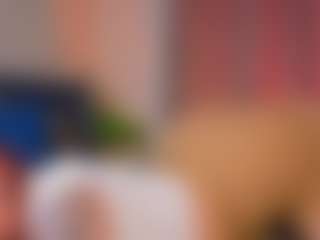 Live cam show with Elsiee - Cute on Big Tits