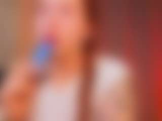 Live cam show with Elsiee - Cute on Instabang