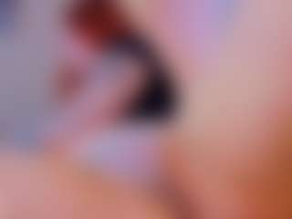 Live cam show with Elsiee - BBW College on Camsoda