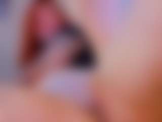 Live cam show with Elsiee - Public on CamSextacy