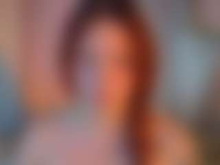 Live cam show with Elsiee - Blue Eyes on Camsoda