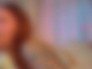 Live cam show with Elsiee - Blue Eyes on Camsoda