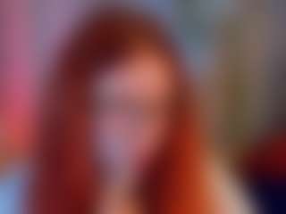 Live cam show with Elsiee - Teen (18+) on ObeyMaria