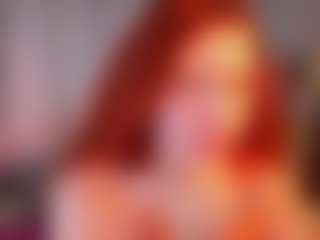 Live cam show with Elsiee - Pov on CamClone