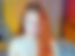 Live cam show with Elsiee - College on Camsoda