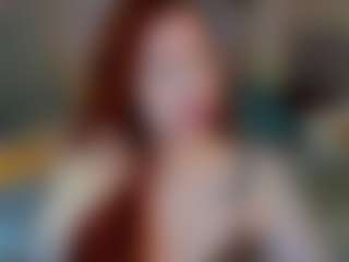 Live cam show with Elsiee - Red Hair Young Adult on Camsoda