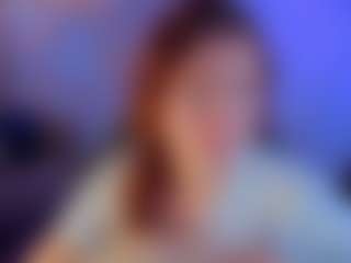 Live cam show with Elsiee - Spank Red Hair on dropp.cam