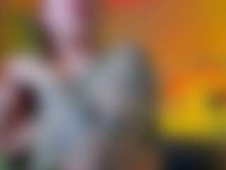 Live cam show with Elsiee - Bikini on live.xbliss.ai
