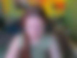 Live cam show with Elsiee - Red Hair on justonemore.cc