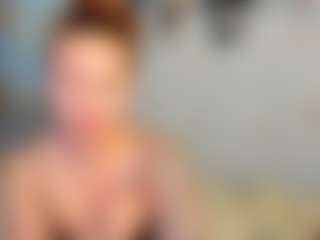 Live cam show with Elsiee - BBW on Mixed Magazine Live