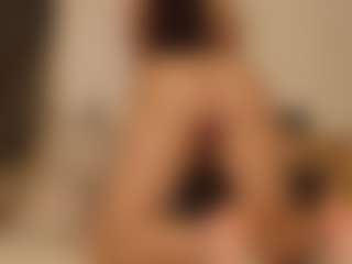 Live cam show with California777 - Ass Bouncing on Camming Site