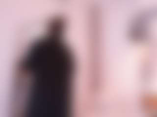 Live cam show with darkangelx - Public on TottyGirls
