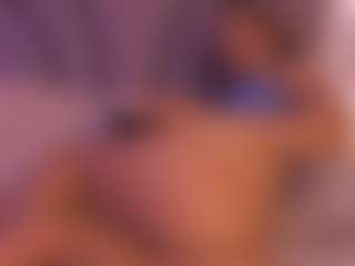 Live cam show with darkangelx - Squirt Latina on Soda Cam