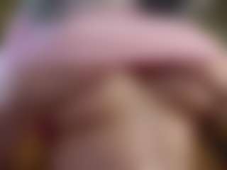 Live cam show with Eliz - Joi on Adult Interactions