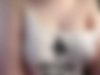 Live cam show with Eliz - Neon Hair on SpankPalCams