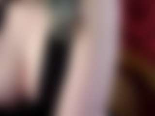 Live cam show with Eliz - Blue Eyes on fapnchat