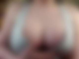 Eliz's Live Sex Cam Show