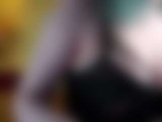 Live cam show with Eliz - Camel Toe on Cam Slut