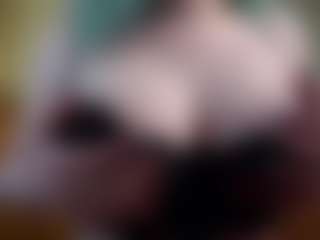 Eliz's Live Sex Cam Show