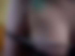 Live cam show with Eliz - Blue Eyes on CamClone