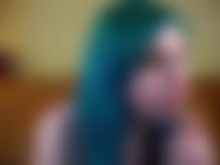 Live cam show with Eliz - Skinny on UwU Esports