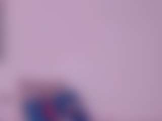 Live cam show with princesstina06 - Bitch on camtv