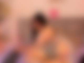 Live cam show with alicee-vixen - India on CamwithHer