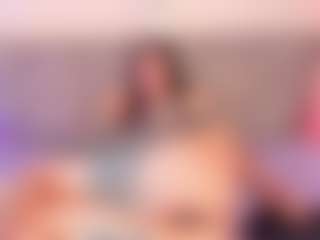 alicee-vixen's Live Sex Cam Show