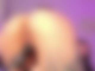 alicee-vixen's Live Sex Cam Show