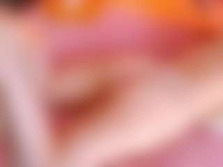 Live cam show with Ayla-Diaz - Nipple Piercings on SquirtSoMuch