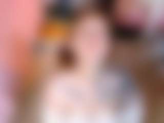 Live cam show with Ayla-Diaz - Red Hair on livesuperchat.net